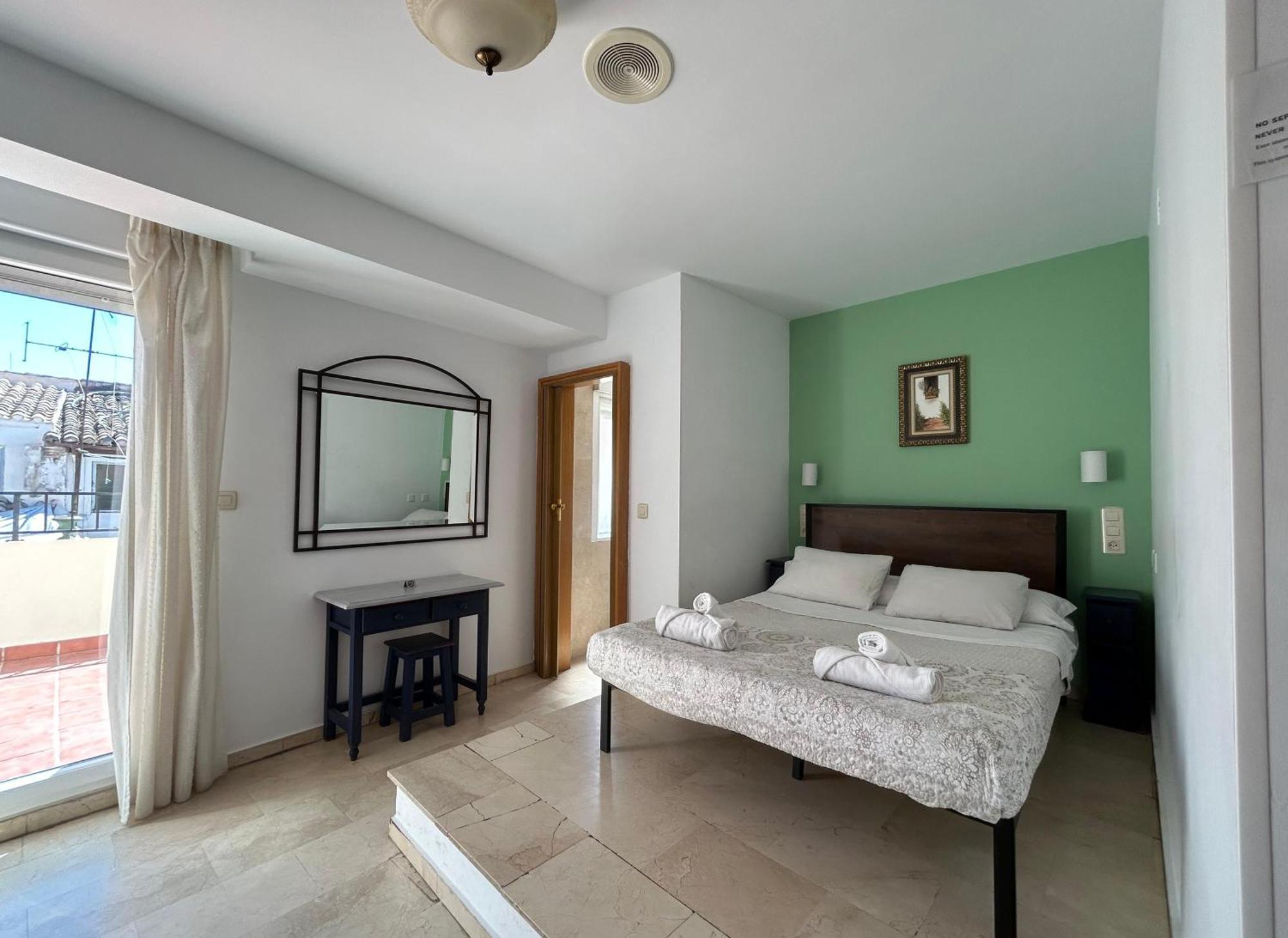 Hostal El Olivo グラナダ エクステリア 写真